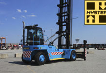 Hyster® H450HD-EC Helps Increased Cargo Volumes