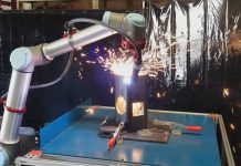 First Orbital Sanding and Plasma Cutting Capabilities Integrated with Cobots in UR’s New e-Series Line at FABTECH 2018