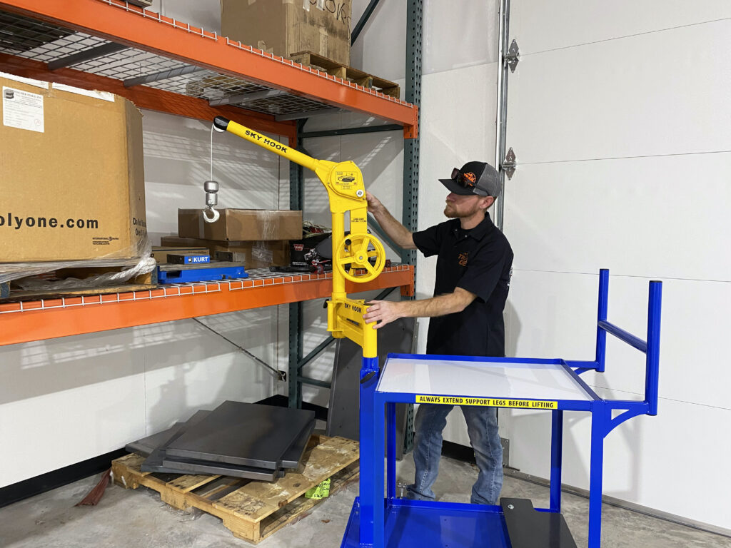 Sky Hook Lifting Devices IndMacDig Industrial Machinery Digest