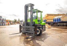 Combilift’s CB15-5E wins the Italian Terminal and Logistics Award Combilift