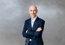 Peter Leibinger Receives the Schawlow Award Trumpf