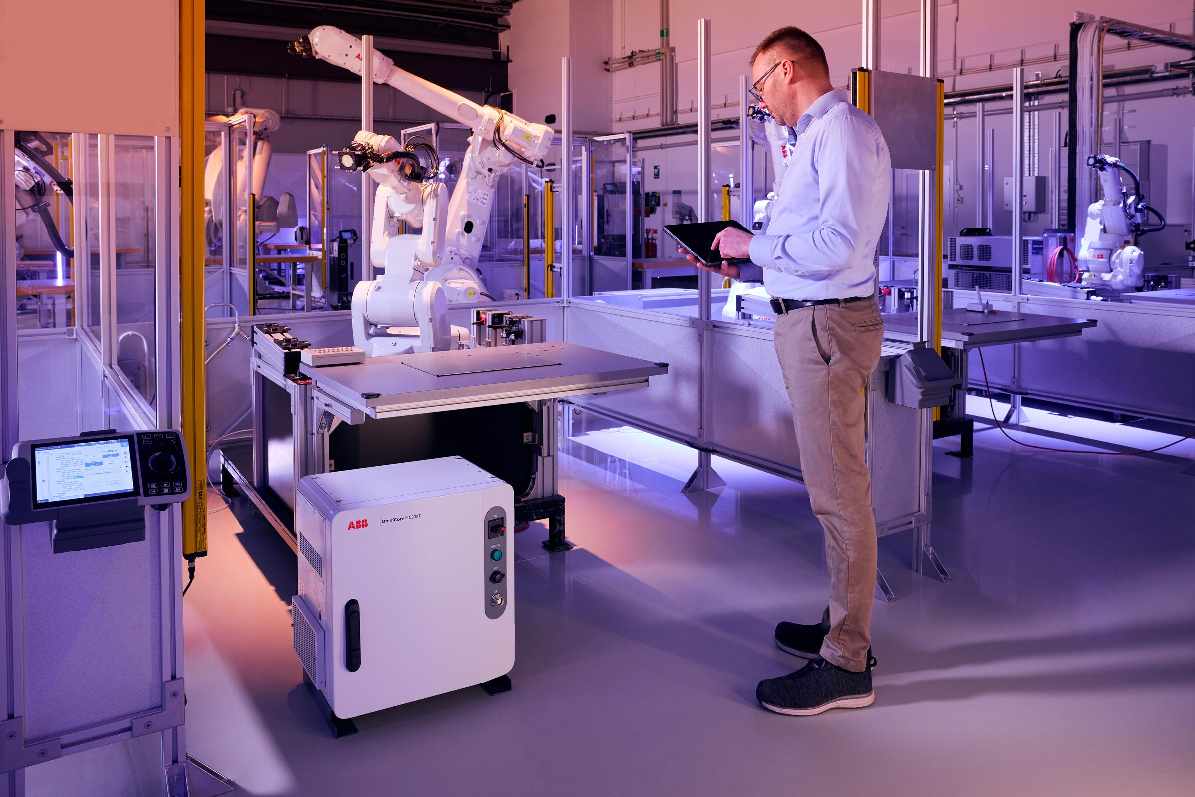 Cutting-Edge Robotics and Automation: ABB’s OmniCore Control Platform