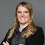 danielle-smith-headshot