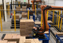 KUKA Showed Versatile Robotic Case Packaging at PACK EXPO 2025 KUKA